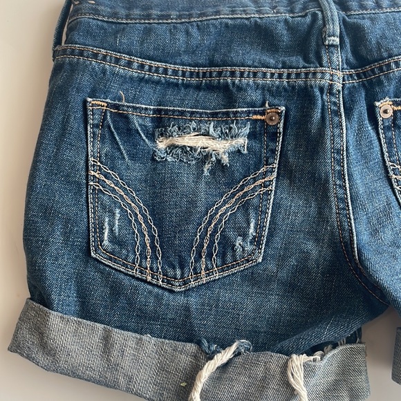 hollister ripped jean shorts - Picture 9 of 11